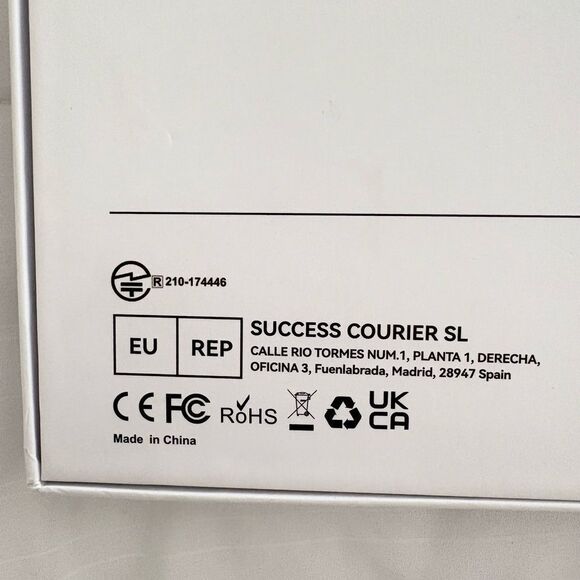 iPad Wireless Magnetic Keyboard - NEW IN BOX - Unopened - Picture 4 of 5